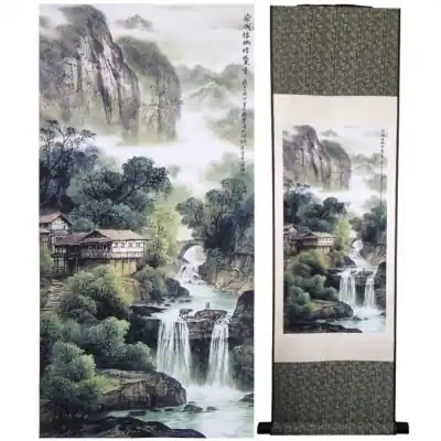 Kakemono Cascade Serpentant dans la Montagne