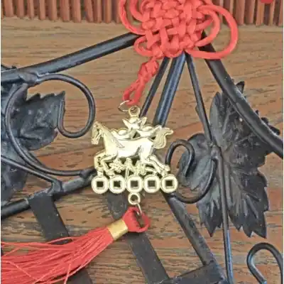Suspension Cheval au Galop doré