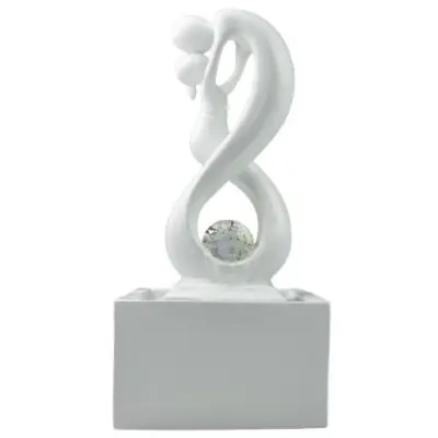 Fontaine Couple Amoureux blanche