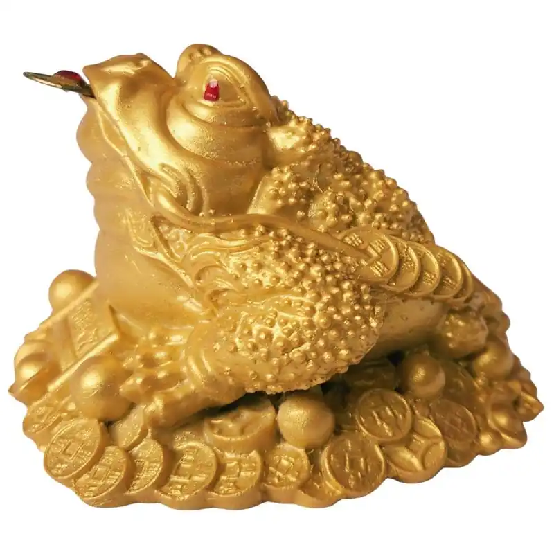 Grande Statue Grenouille sur Lit de Pièces dorée