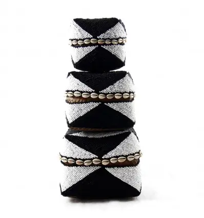 Set de 3 Boîtes à offrandes de Bali en bambou, coquillages et perles