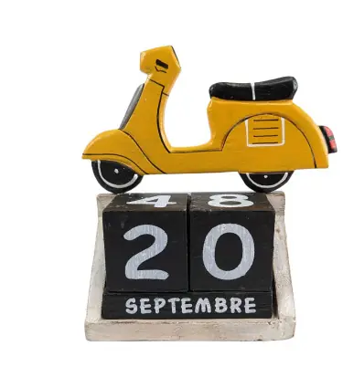Calendrier Perpétuel en Bois décor Scooter jaune
