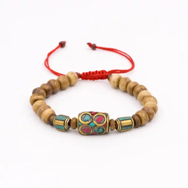 Bracelet de perles en os