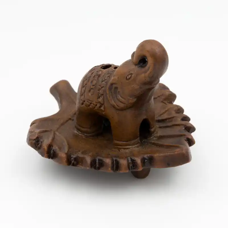 Porte encens éléphant en céramique