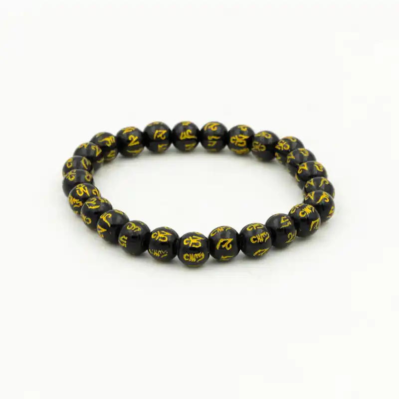 Bracelet onyx noir et mantra gravé