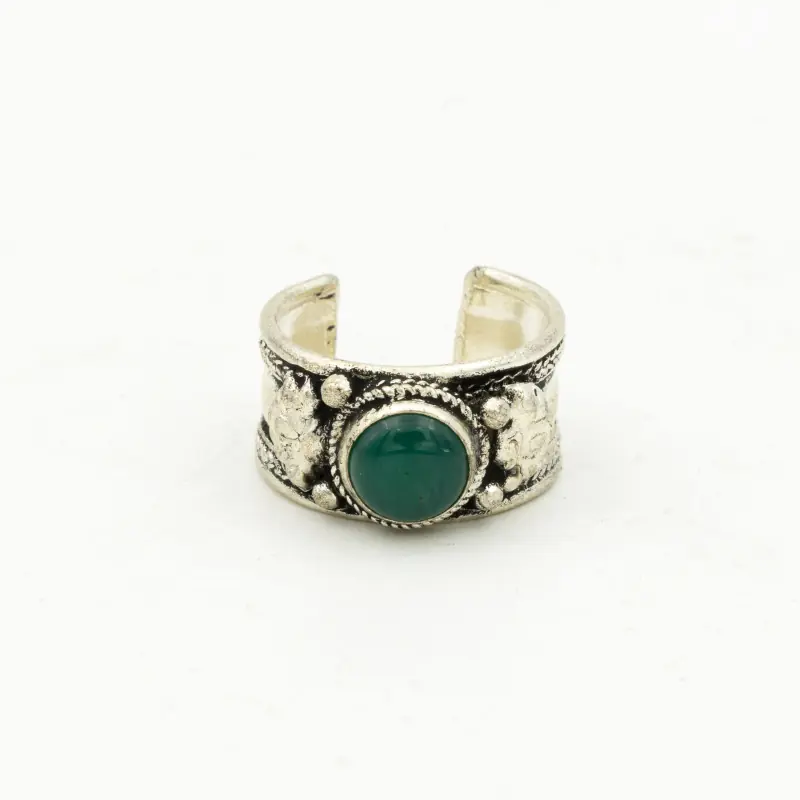 Bague avec onyx vert