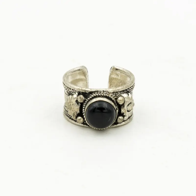 Bague avec onyx noir