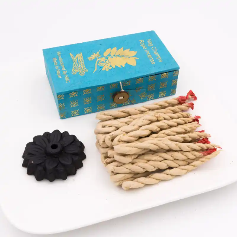 Boite cadeau d'encens Nag Champa - 30 cordelettes