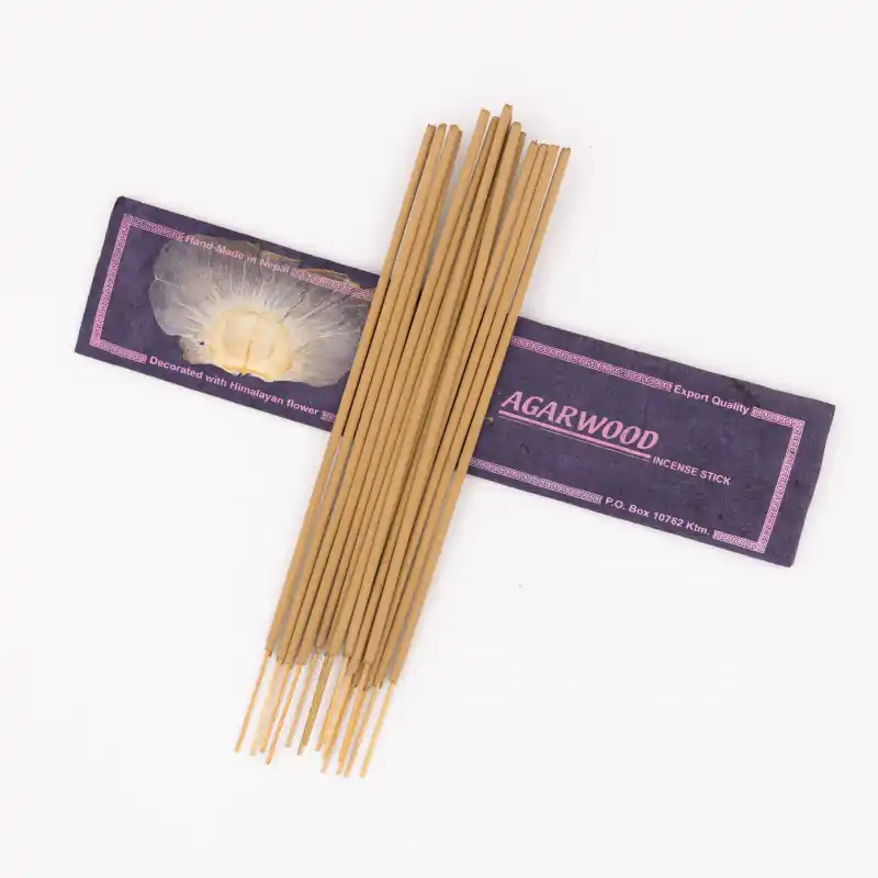 Encens de l'Himalaya au bois de oud - 15 bâtonnets