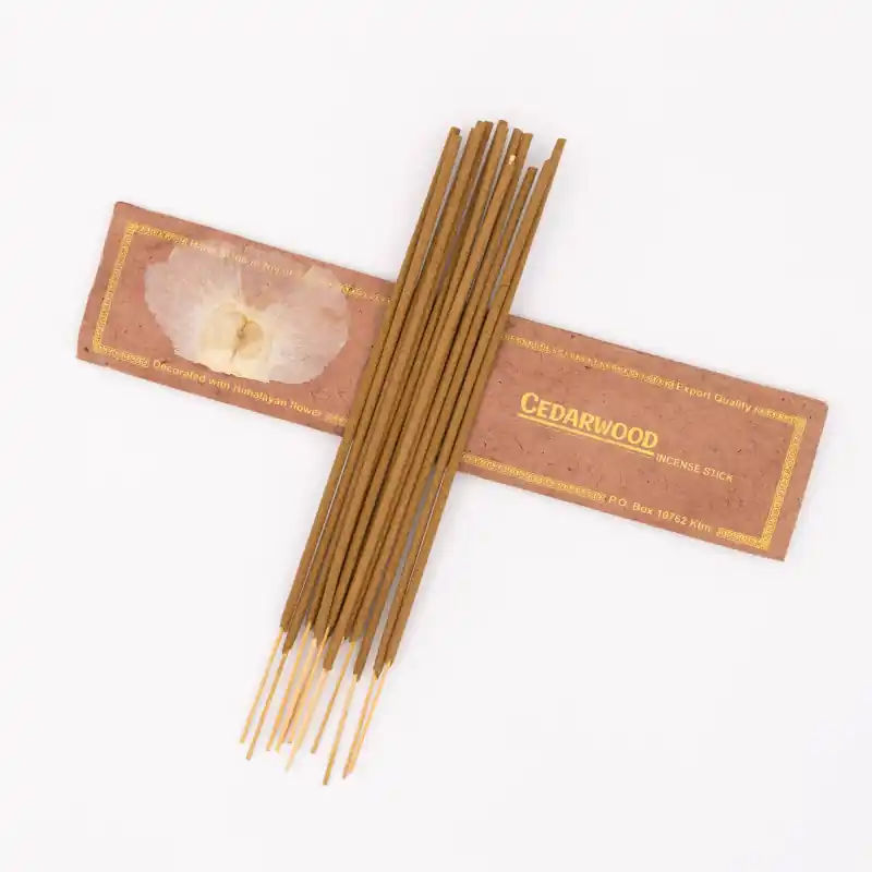 Encens de l'Himalaya au bois de cèdre - 15 bâtonnets