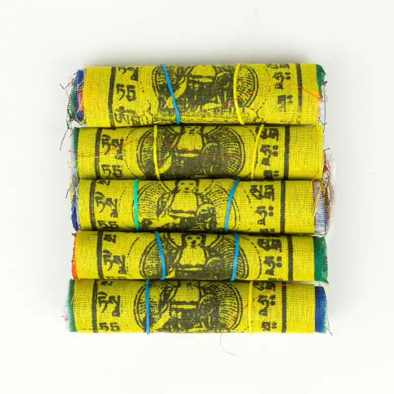 Paquet de 5 drapeaux tibétains en polyester - 8x7 cm - 80 cm