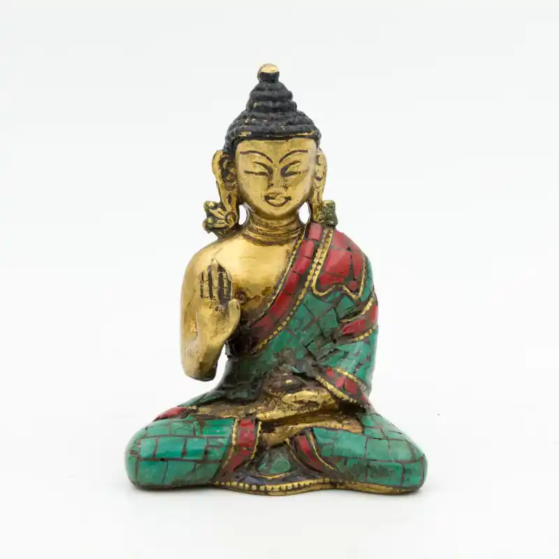 Statuette du Bouddha Amoghasiddhi en laiton, turquoise et corail - 8 cm