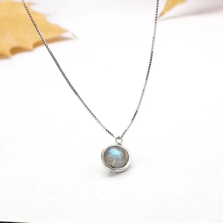 Collier du Guérisseur