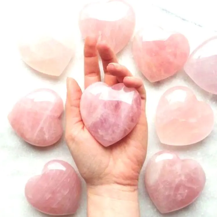 Coeur en Quartz Rose