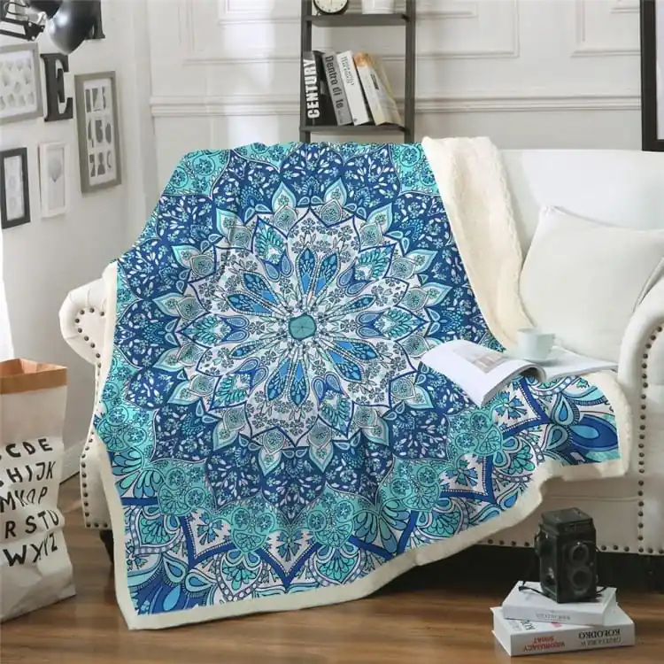 Plaid douillet en polaire "Mandala Dream"