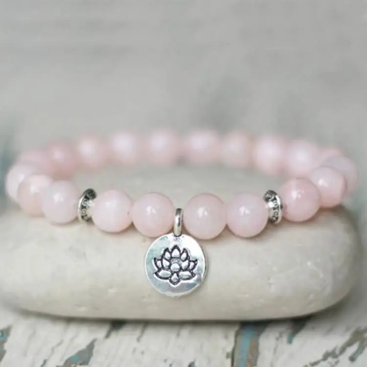 Bracelet du Lotus en Quartz Rose