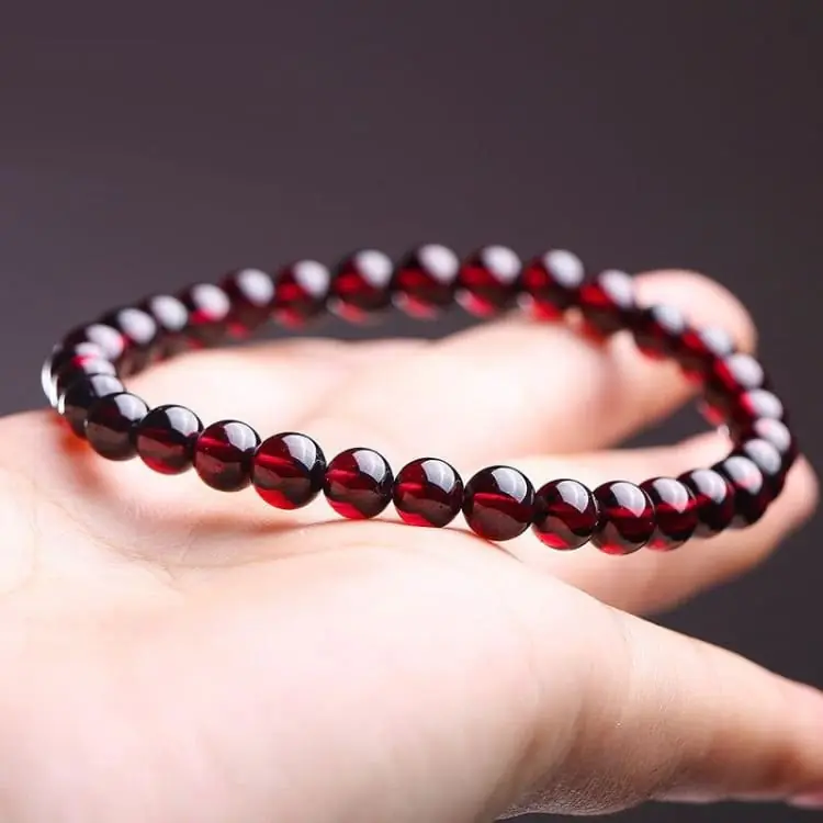 Bracelet 'Force de la Terre' en Grenat Rouge