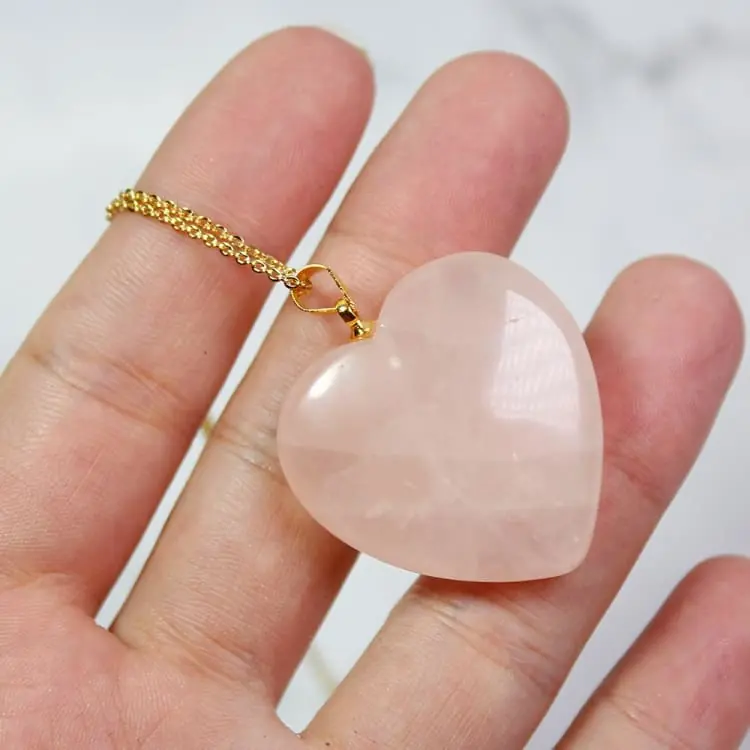 Pendentif "Finesse" en Quartz Rose