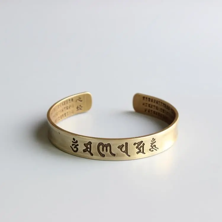 Bracelet Sutra du Coeur en Laiton