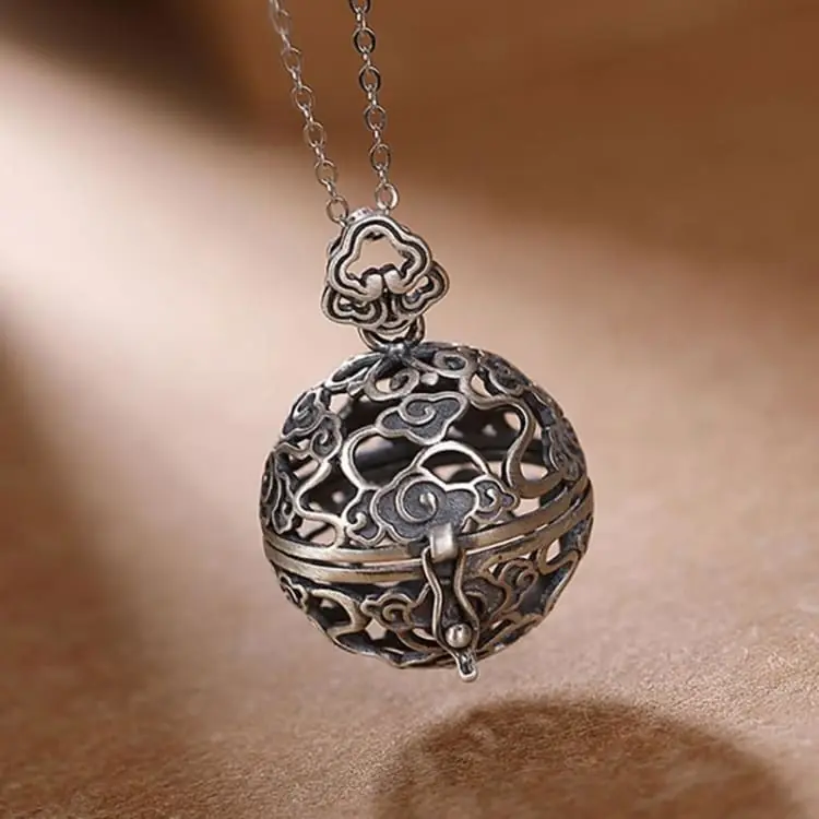 Pendentif 'Inspiration des Nuages'
