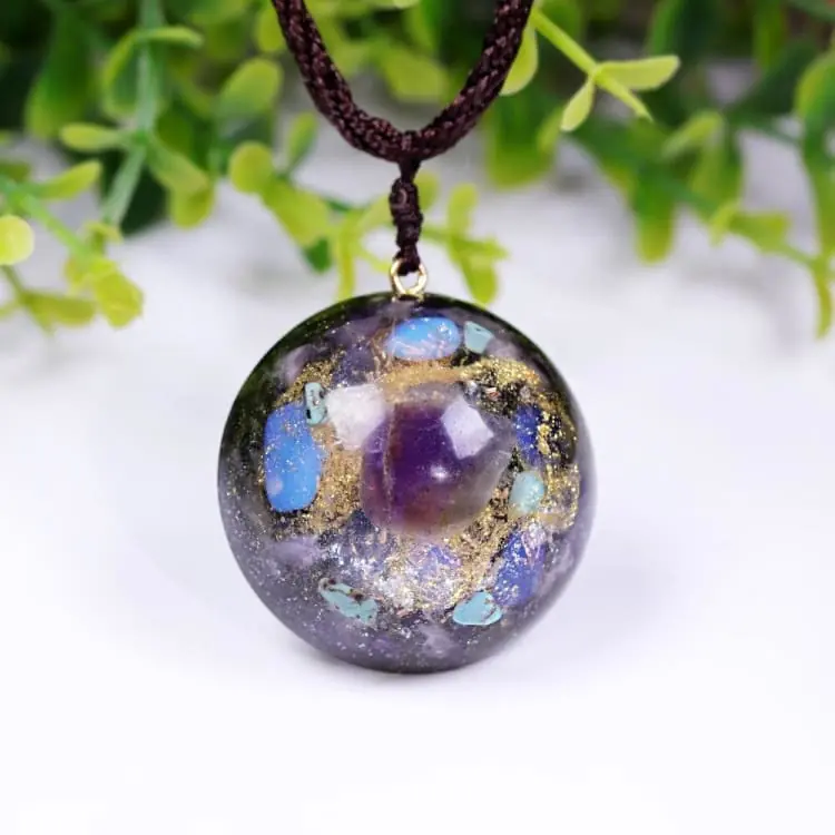 Collier Orgonite Améthyste et Opalite
