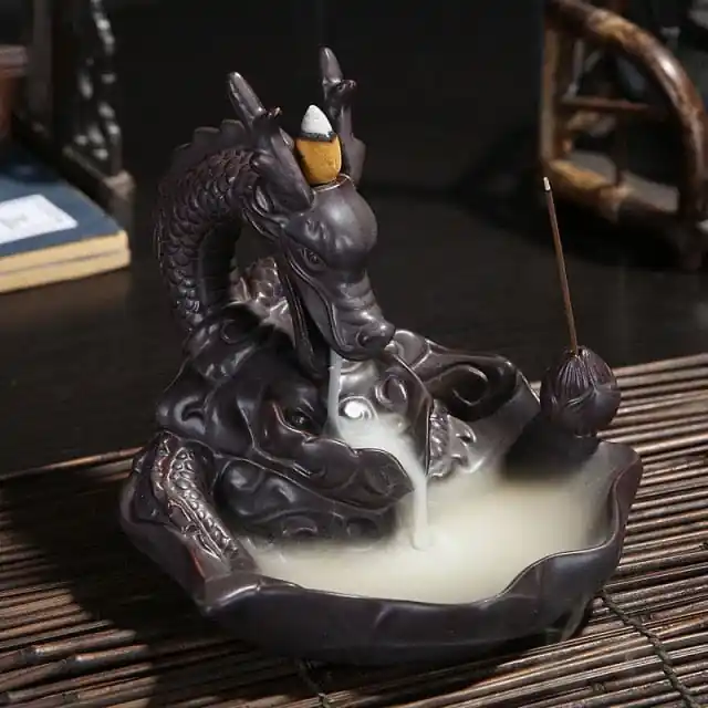 Bruleur d'encens ' la légende du dragon '