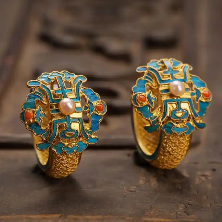 Boucles d'oreilles de la protection du dragon
