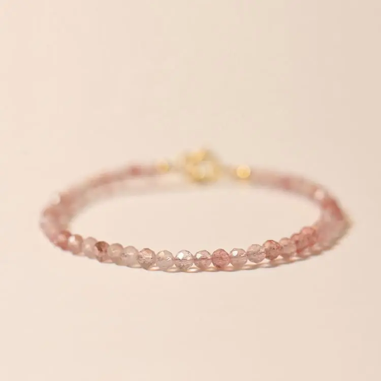 Bracelet fin en quartz rose
