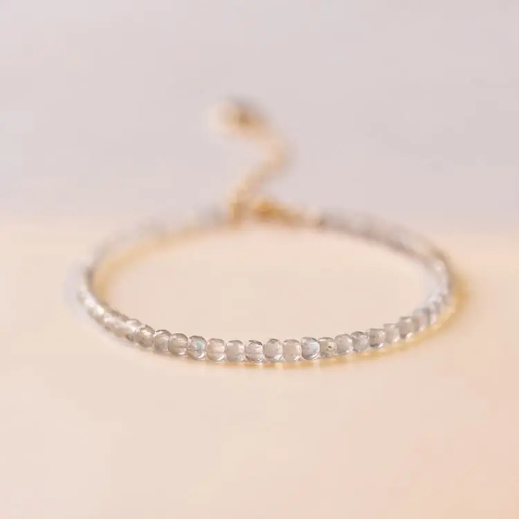 Bracelet fin en Pierre de Lune