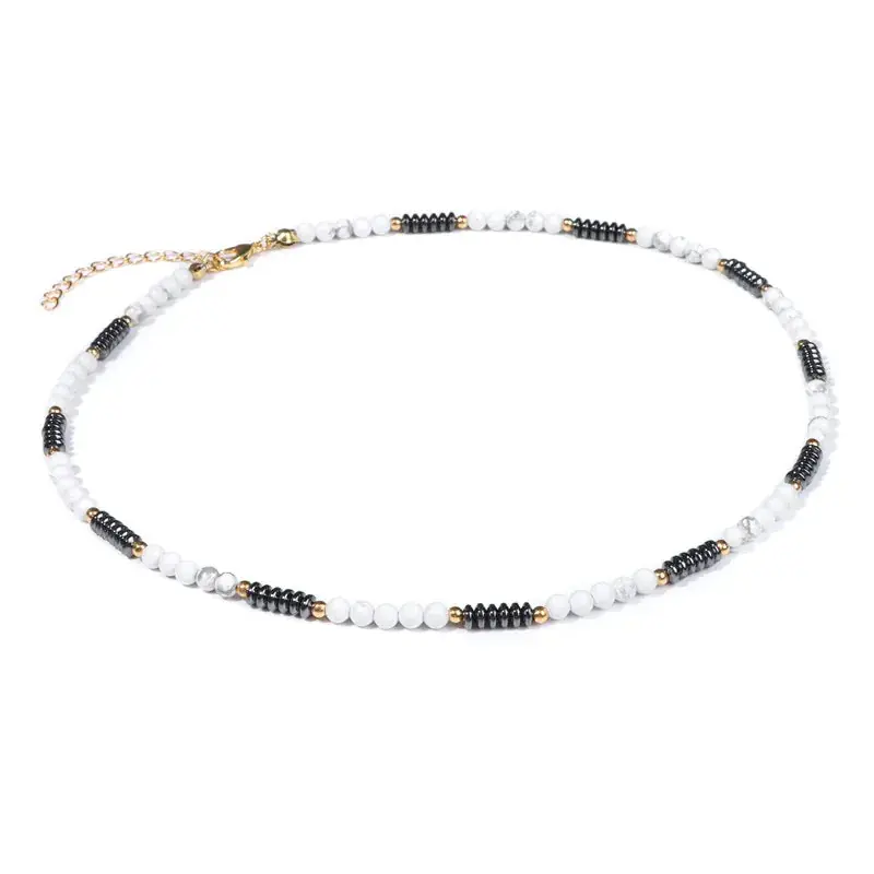 Collier pierre naturelle avec perles de Howlite