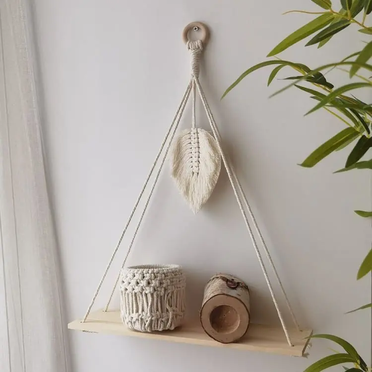 Etagère murale Zen en bois et macramé - Plume