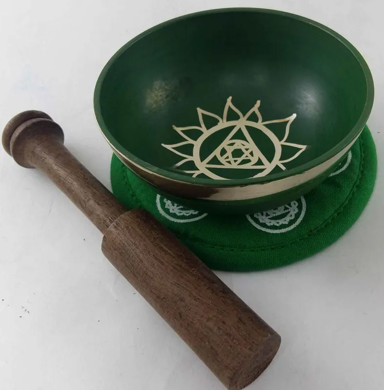 Bol chantant du chakra du cœur vert