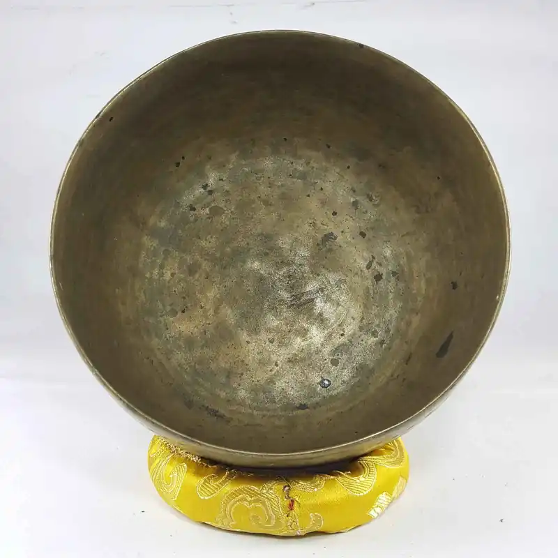 Ancienne bol chantant du Népal
