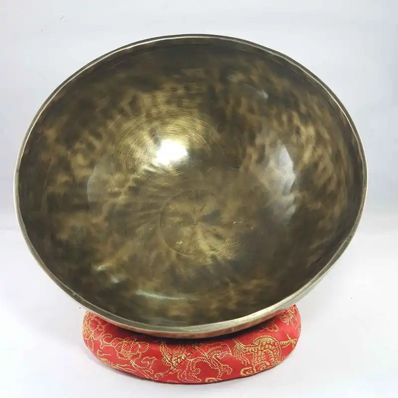 Bol chantant en bronze finition antique