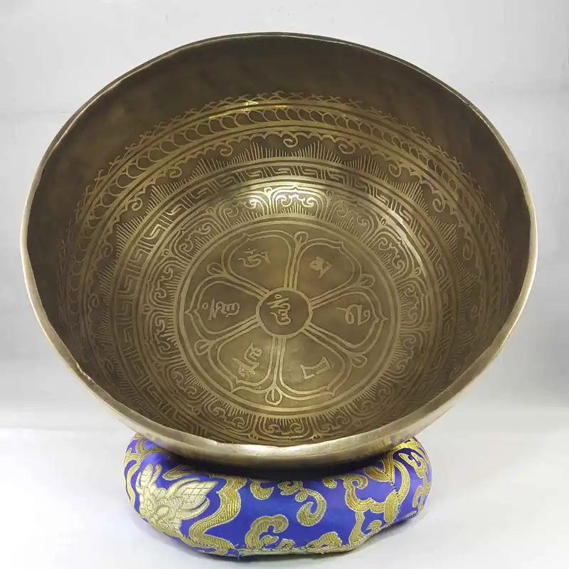 Bol chantant en bronze Om Mane Padme Hum