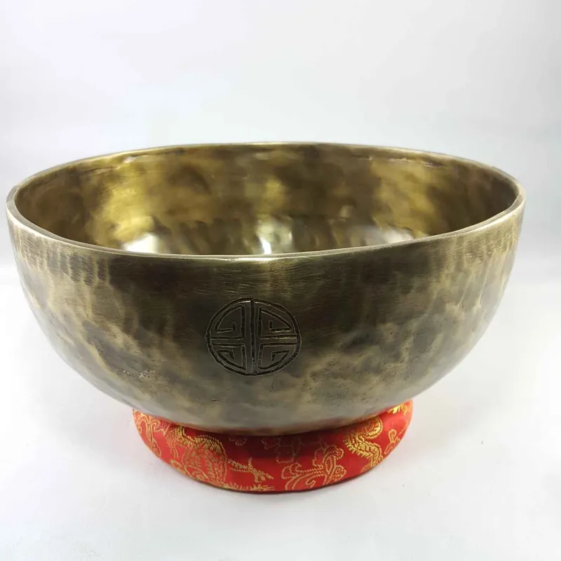 Bol chantant lunaire avec finition antique