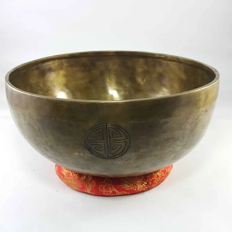 Bol chantant en argent antique de la Lune