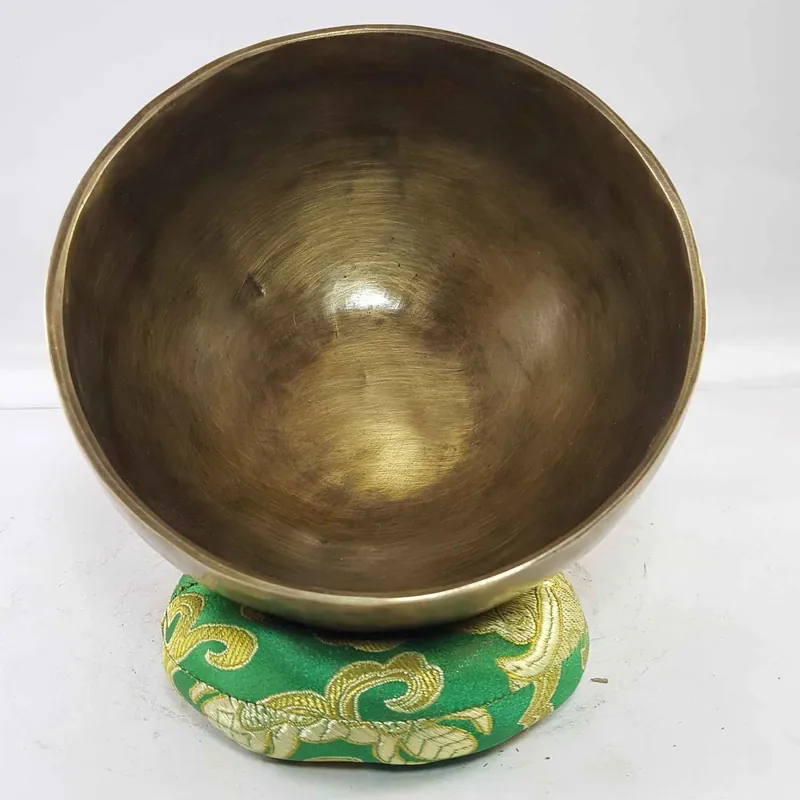 Bol chantant en bronze avec finition antique