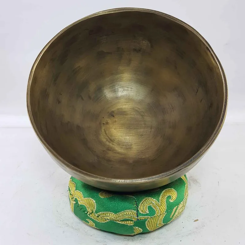 Bol chantant en bronze avec finition antique