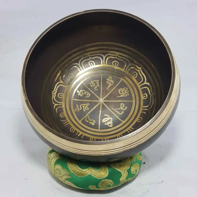 Om Mani Padme Hum Design Singing Bowl