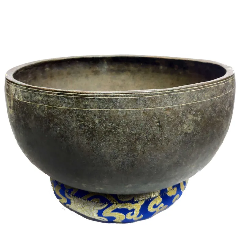 Antique bol chantant Jambati