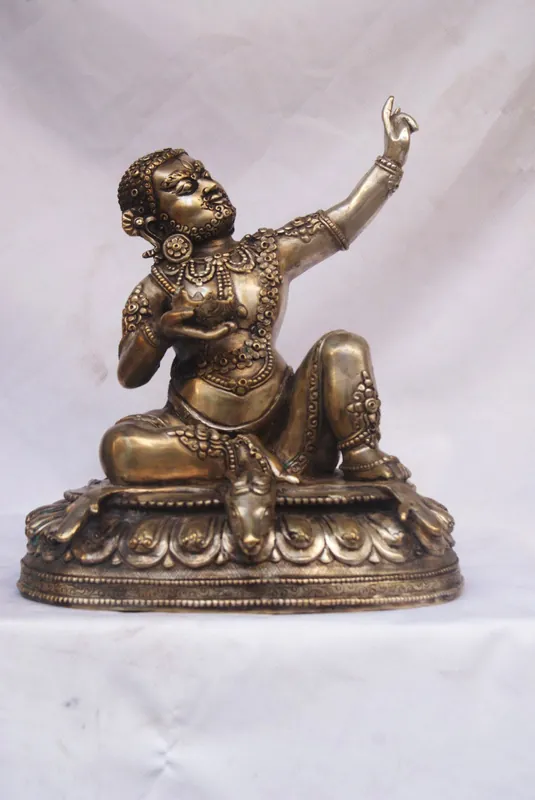 Statue du Mahasiddha Virupa avec Placage en Argent