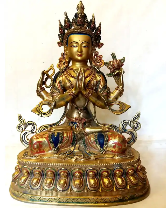 Statue de Chenrezig avec Peinture