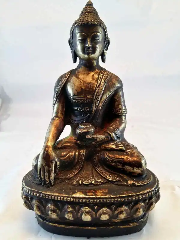 Statue du Bouddha Shakyamuni