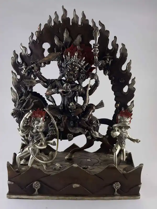 Statue de Palden Lahmo, déesse sir, en cuivre