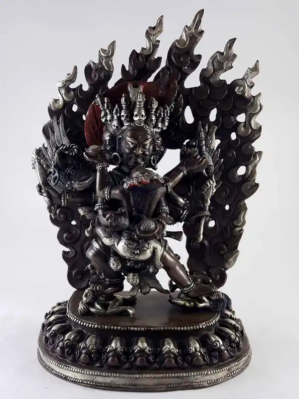 Statue de Hayagriva en cuivre