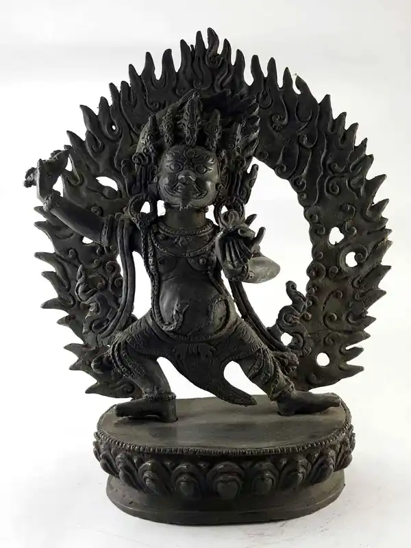 Statue en cuivre de Vajrapani