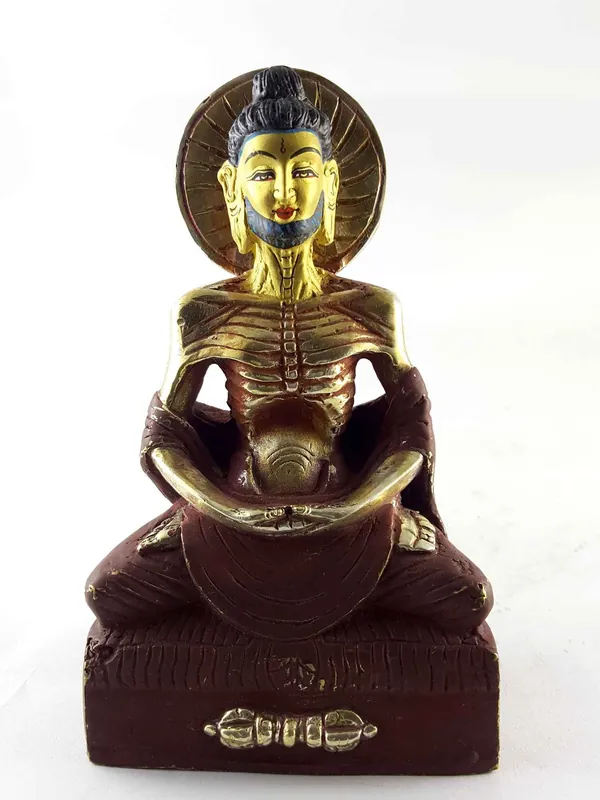 Statue en cuivre du Bouddha jeûnant avec visage peint