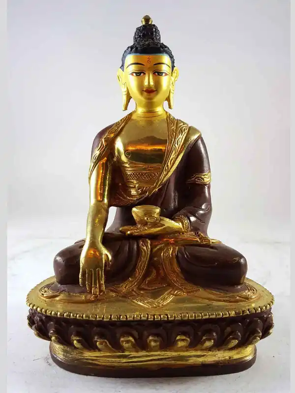 Statue de Shakyamuni Bouddha au Visage Peint