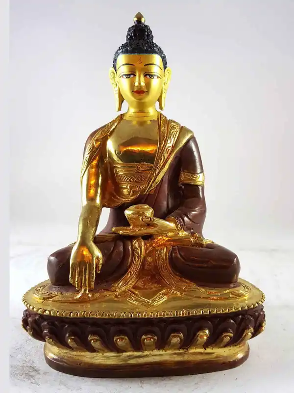 Statue de Shakyamuni Bouddha au Visage Peint